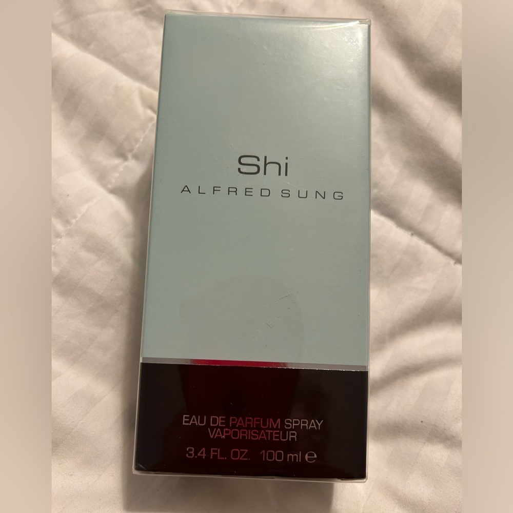 Shi eau de parfum spray   Alfred Sung 3.4 fl. Oz.  Not opened
